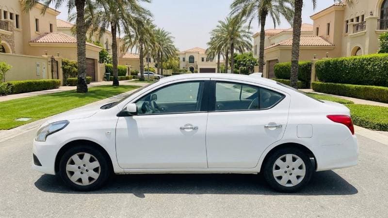 2024 Nissan Sunny SV thumbnail 5