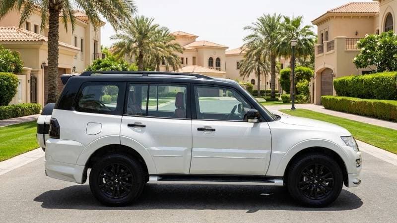 2020 Mitsubishi Pajero GLS H/L SIGNATURE EDI thumbnail 3