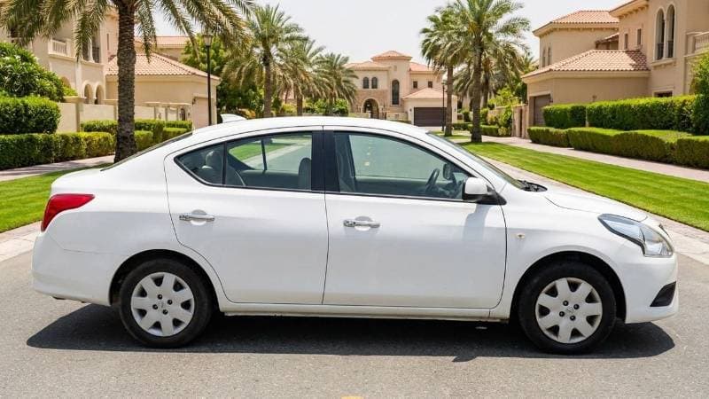 2024 Nissan Sunny SV thumbnail 3