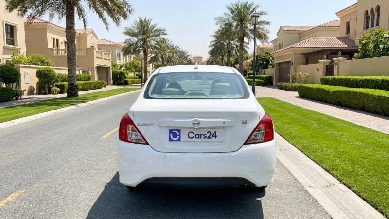2024 Nissan Sunny SV thumbnail 4