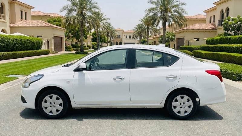 2024 Nissan Sunny SV thumbnail 5
