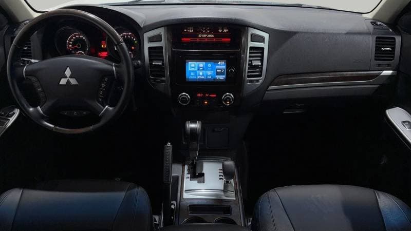 2018 Mitsubishi Pajero GLS HIGHLINE thumbnail 7