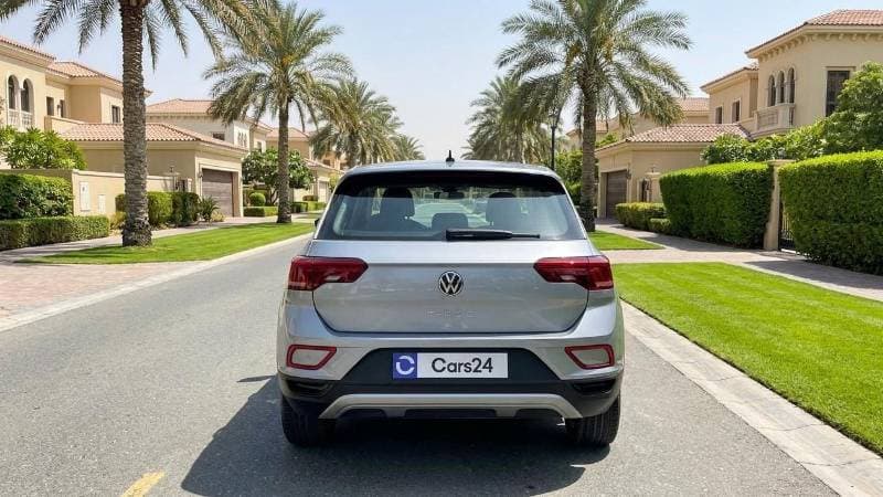 2024 Volkswagen T ROC LIFE thumbnail 4