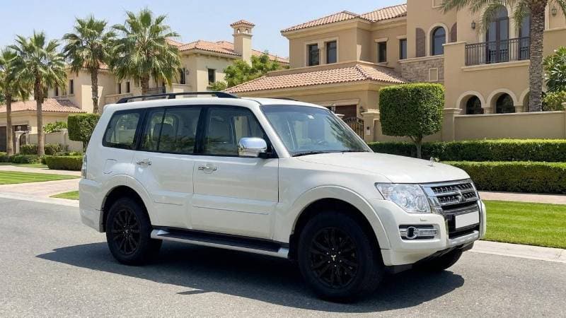 2020 Mitsubishi Pajero GLS HIGHLINE thumbnail 3
