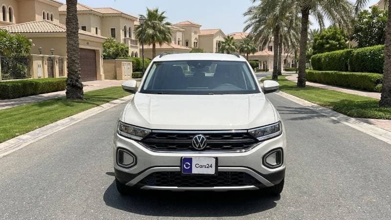 2024 Volkswagen T ROC LIFE thumbnail 6