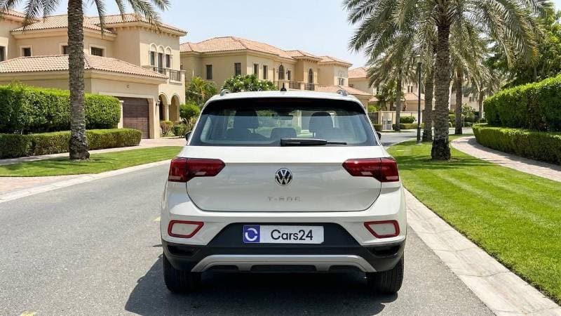 2024 Volkswagen T ROC LIFE thumbnail 4