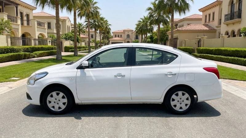 2022 Nissan Sunny SV thumbnail 5