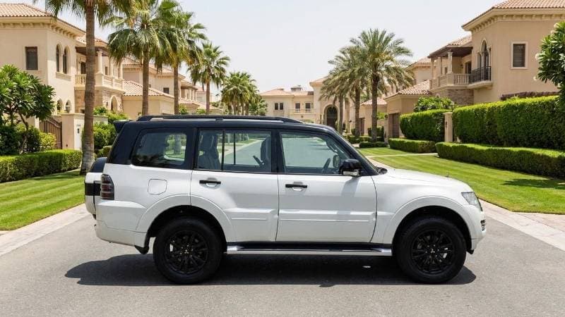 2020 Mitsubishi Pajero GLS H/L SIGNATURE EDI thumbnail 3