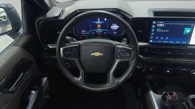 2023 Chevrolet Silverado thumbnail 8