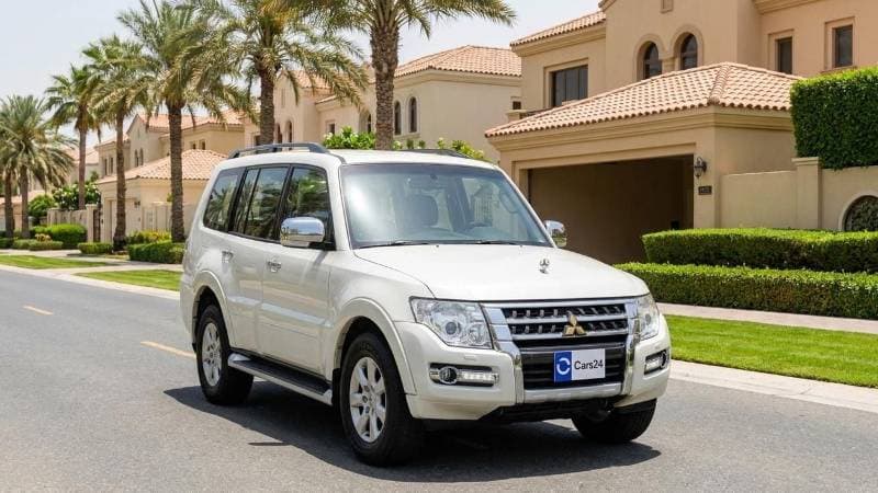 2022 Mitsubishi Pajero