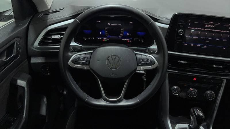 2024 Volkswagen T ROC LIFE thumbnail 8