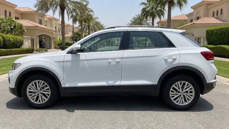 2024 Volkswagen T ROC LIFE thumbnail 5