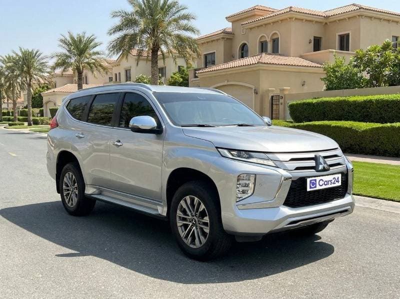2022 Mitsubishi Montero Sport GLX