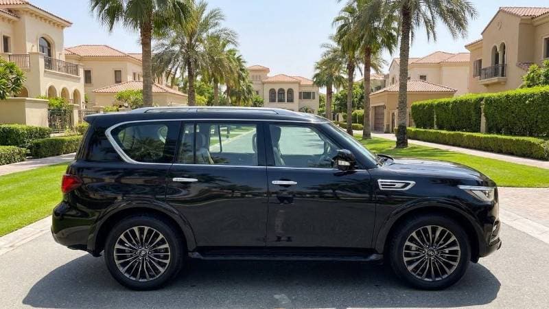 2024 Infiniti QX80 LUXE SENSORY PROACTIVE thumbnail 3