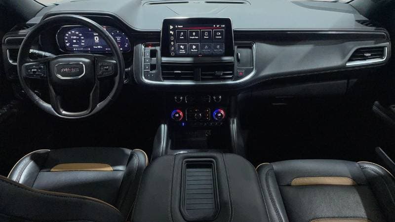 2022 GMC Yukon AT4 thumbnail 7