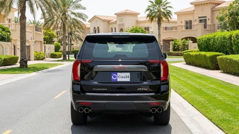2022 GMC Yukon AT4 thumbnail 4