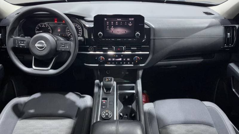 2023 Nissan Pathfinder S thumbnail 7