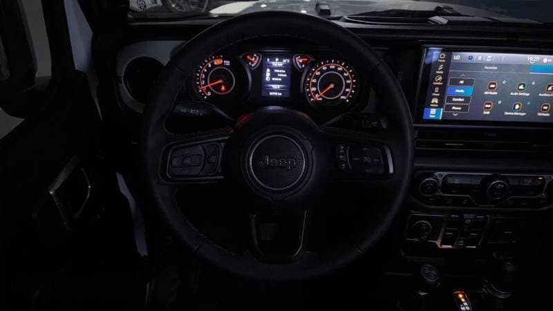 2024 Jeep Wrangler thumbnail 8