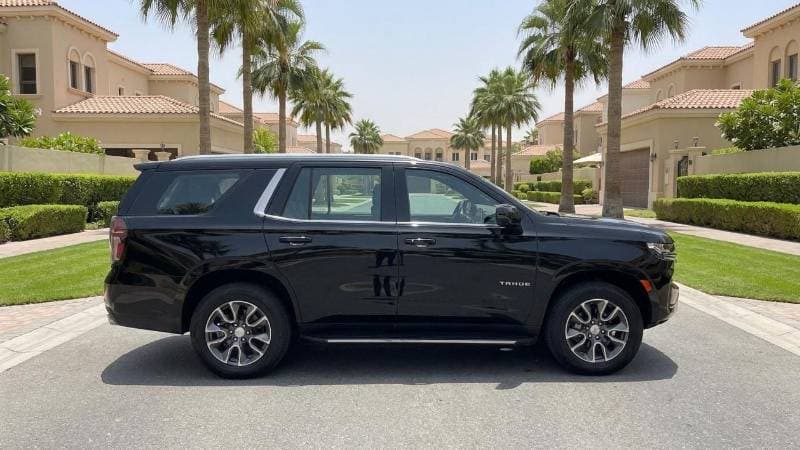 2023 Chevrolet Tahoe LT thumbnail 3