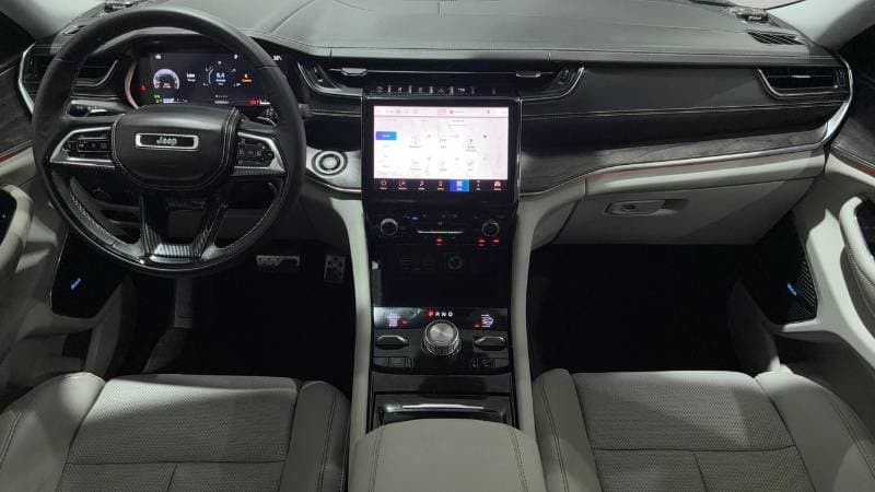 2022 Jeep Grand Cherokee OVERLAND thumbnail 7