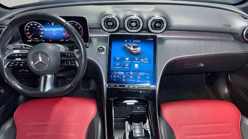 2023 Mercedes Benz C200 AMG thumbnail 7