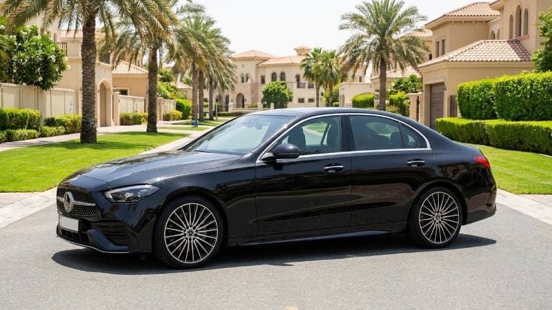 2023 Mercedes Benz C200 AMG thumbnail 5