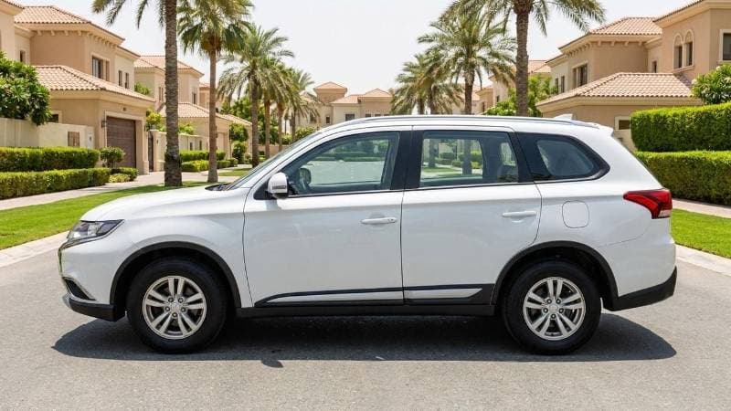 2017 Mitsubishi Outlander thumbnail 5