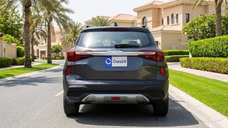 2023 Kia Seltos LX thumbnail 4