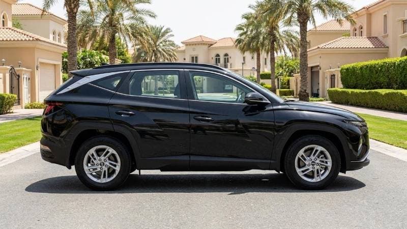 2025 Hyundai Tucson SMART thumbnail 3