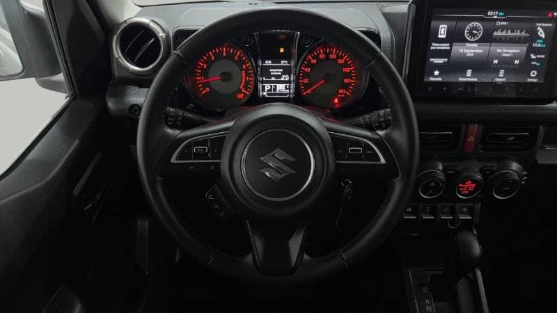 2025 Suzuki Jimny GLX thumbnail 8