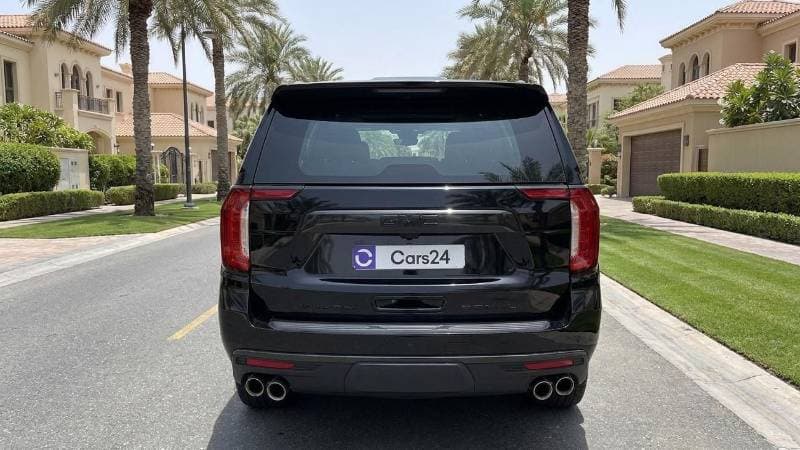 2024 GMC Yukon DENALI thumbnail 4