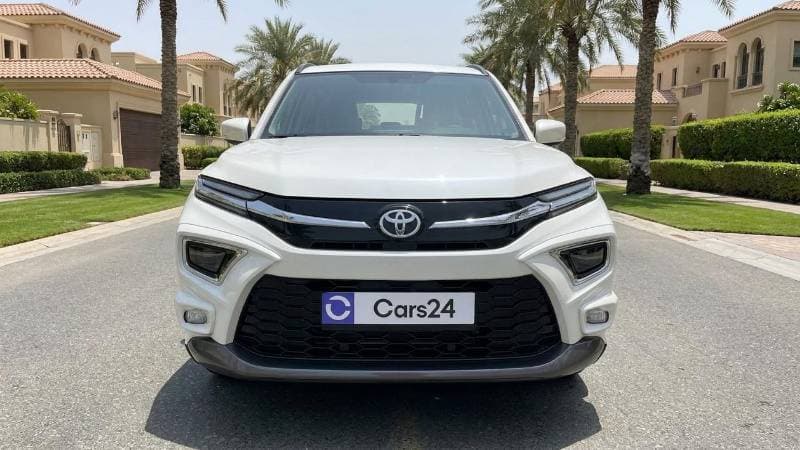 2026 Toyota Urban Cruiser GL thumbnail 6