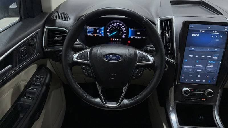 2021 Ford Edge thumbnail 8