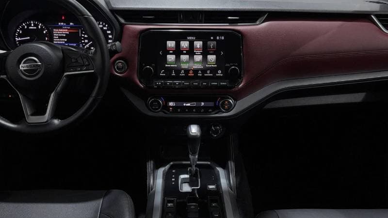 2024 Nissan X Terra PLATINUM thumbnail 8