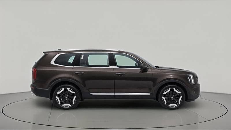 2023 Kia Telluride EX thumbnail 3