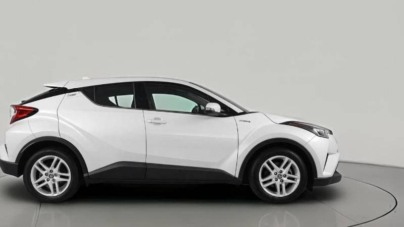 2023 Toyota C HR thumbnail 3