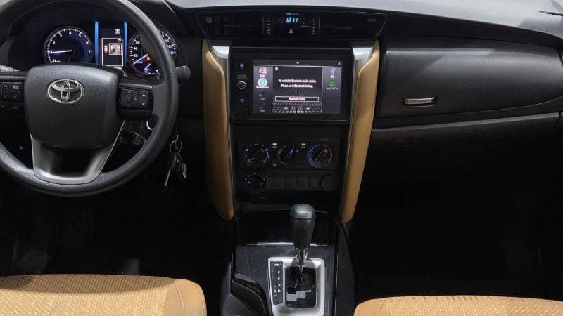 2022 Toyota Fortuner EXR thumbnail 8