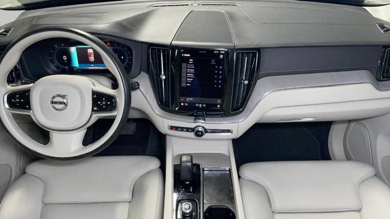 2023 Volvo XC60 ULTIMATE BRIGHT thumbnail 7