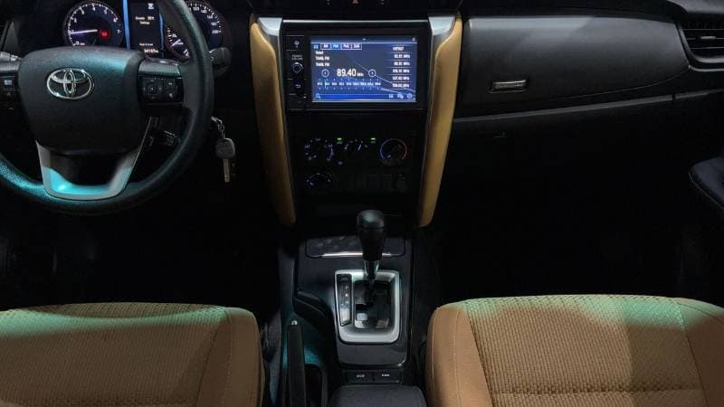 2023 Toyota Fortuner EXR thumbnail 8