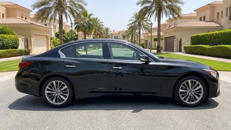 2024 Infiniti Q50 LUXE thumbnail 3