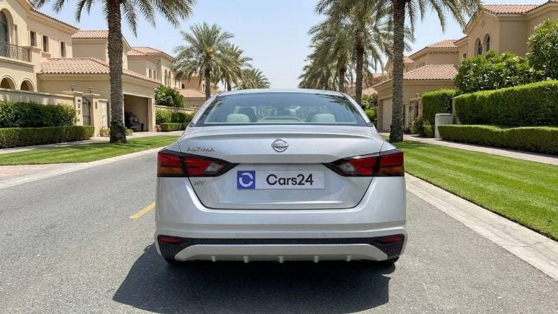 2023 Nissan Altima S thumbnail 4