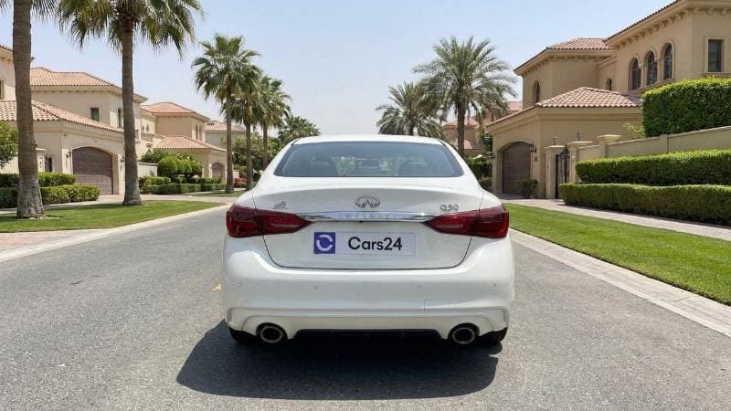 2024 Infiniti Q50 LUXE thumbnail 4