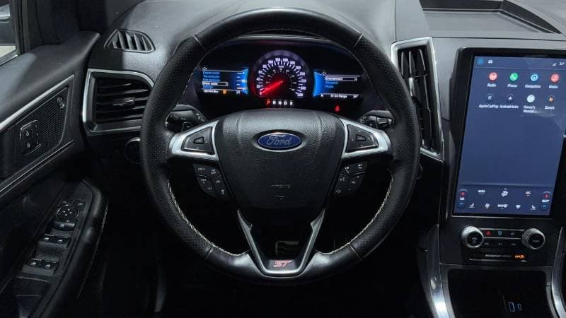 2022 Ford Edge ST thumbnail 8