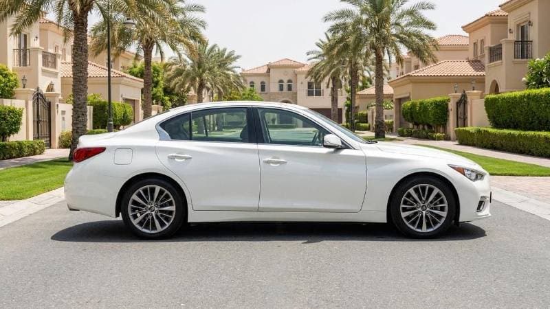 2024 Infiniti Q50 LUXE thumbnail 3