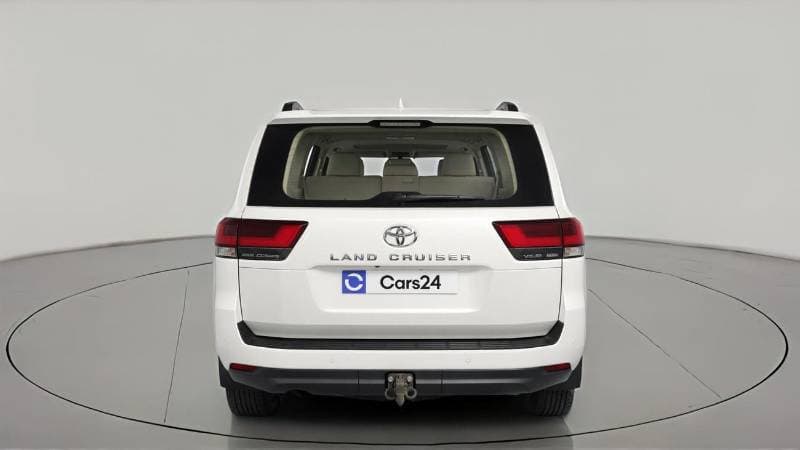 2023 Toyota Land Cruiser GXR thumbnail 4