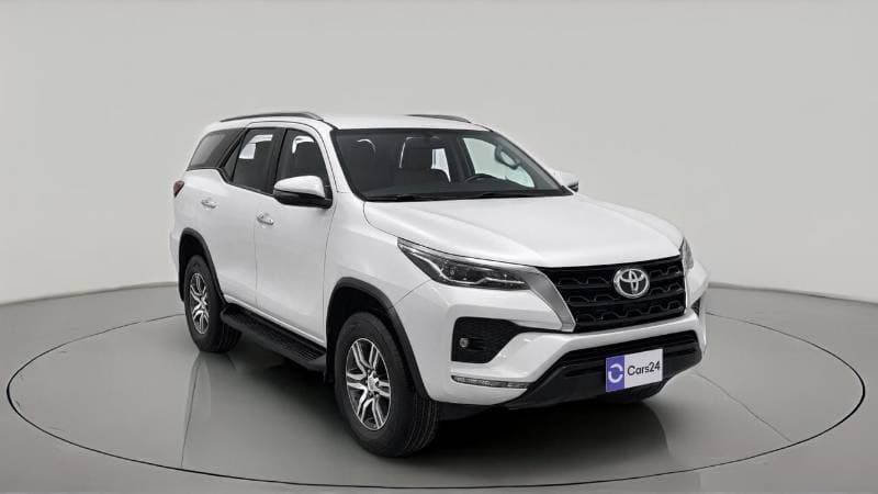 2024 Toyota Fortuner GXR
