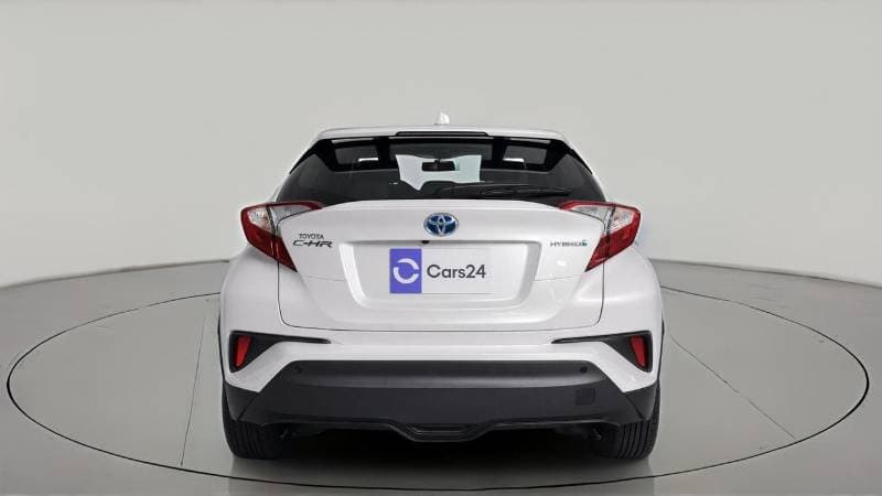 2023 Toyota C HR thumbnail 4