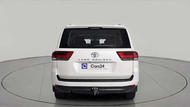 2024 Toyota Land Cruiser EXR thumbnail 4