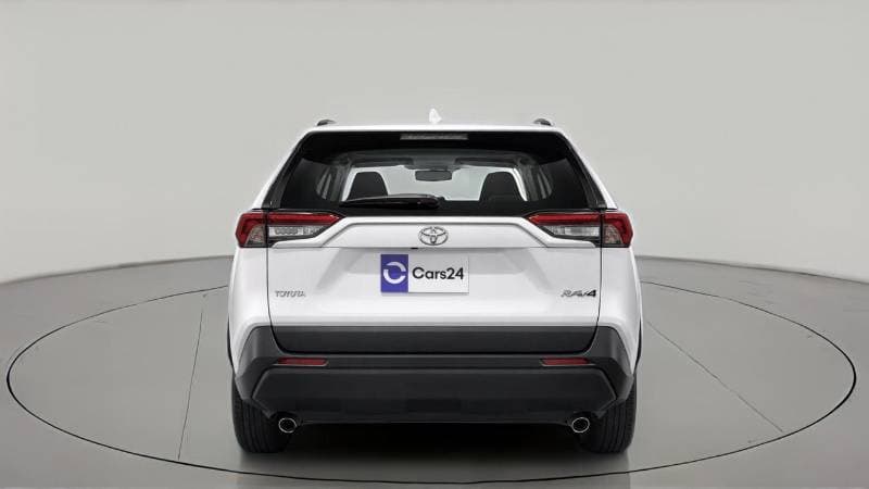 2025 Toyota RAV4 EX thumbnail 4