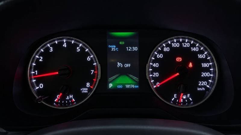 2025 Toyota RAV4 EX thumbnail 7